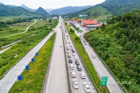 深度解析广连高速通车后，清连高速为何仍然塞车严重图片