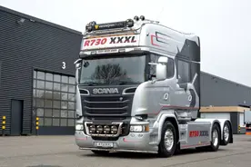 四门版斯堪尼亚你见过没？超大码驾驶室秒变会客厅图片