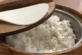 59岁糖尿病患者，每天吃菜不吃米饭、降血糖，半年后身体怎么样？图片