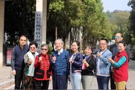 忆峥嵘岁月 抒家国情怀图片