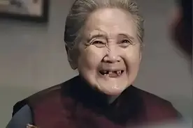 《小善成全大美》 开心诵读图片