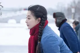 43岁殷桃在北京的豪宅火了：家中种满花草，这简直就是世外桃源图片