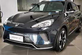 极狐阿尔法T到底是哪个工厂做的？品质和品控真的跟北汽一样吗？图片