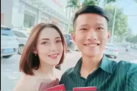 90后山东小伙娶俄罗斯美女，生一娃，媳妇不按照中国习俗坐月子图片