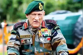 强硬敌视中国的印军最高将领，座机坠毁了图片