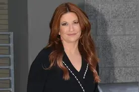 NBA美女主持被曝与巴特勒“桃色交往”！烤肉姐透露：她不太正经图片