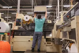 我，在县城的烟草公司工作，透露真实收入和退休金图片