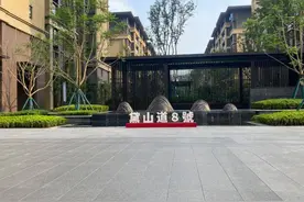 生态石英砖 | 打破空间固有布局，瓷砖铺贴形式魅力无穷图片