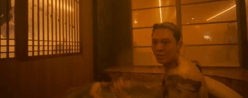 开局就赤身肉搏，这“抗疫神片”突破底线，耗资过亿只配五星差评