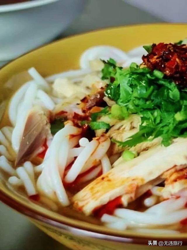 大理古城：推荐四街三美食，夜游最适宜！（附美图）