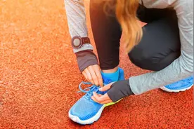 真想不到，鞋子后面“小尾巴”还有3个用处，后悔知道晚了图片