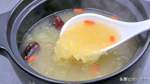 什么食物含有胶原蛋白比较多 2026年什么食物含胶原蛋白多?