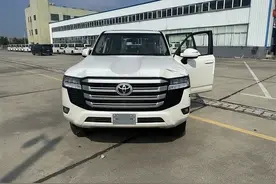 新丰田兰德酷路泽开售，84.8万元起售，4.0的V6只有271马力图片