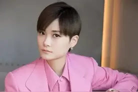 身价过亿的李宇春，一直在北京租房子住，她不买房是两回事图片