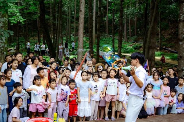 暑假余额告急！学生免门票游白云山，解锁夏日清凉狂欢模式～