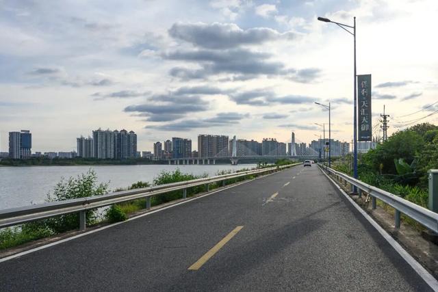 火热报名中｜2025年第三届凤城百里徒步活动来啦！