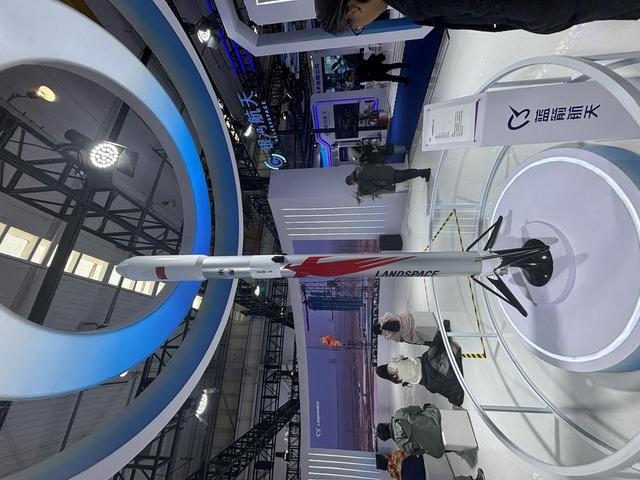 直击2026北京商业航天展：头部拟IPO火箭企业同台 太空旅游产业化竞速