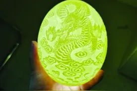 结合蛋雕和十字绣,赋予蛋壳新生命  徐州博主独创“全蛋绣”图片