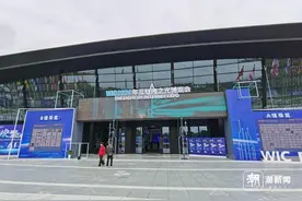 乘风破浪or随波逐流：人工智能发展浪潮里，我们要如何应对挑战图片