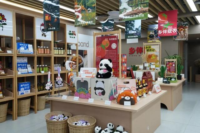 在彭州来一场“蔬式”的乡村漫游，遛娃不费妈，躺平超解压