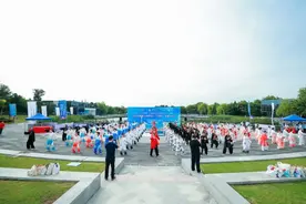 行云流水~区运会太极拳比赛举行图片