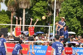 临高排球争霸赛｜海口队吴崇帅：加强与队友沟通 打出擅长的进攻逆转比赛图片