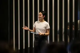 【艺术现场】回顾 | 当AI不仅能“画皮”还能“造骨”图片