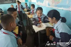 我们身边的“小太阳”——记自治区“新时代好少年”阿依孜叶·加克斯呢图片