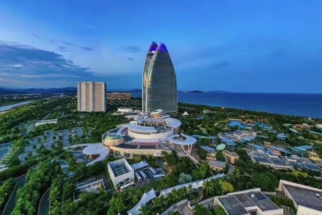 又一次引领时代旋风，复星旅文如何开启全球度假新征程？