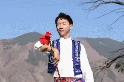 答辩现场跳舞、专场音乐会……来看看他们的毕业季→图片