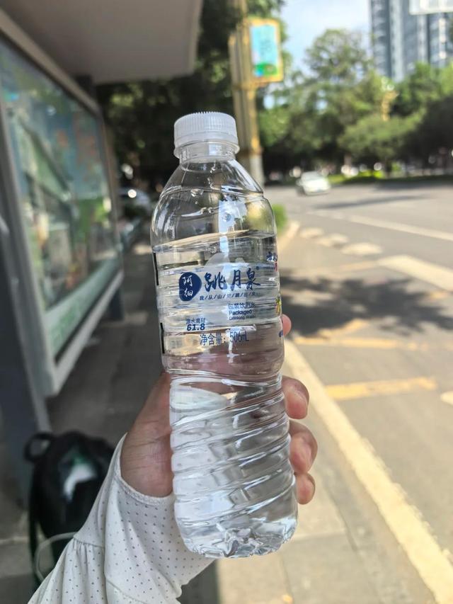弥勒人被夸了！友好、耐心、善良、态度好...