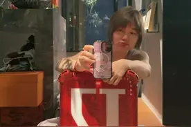 40岁杨天真赴美留学，发文回应争议：管你怎么想，我要活得尽兴图片