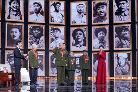 相册里的青春“活”过来了！94岁老兵寻找战友引全网刷屏图片