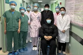 娃出生3天，爸爸在移植仓过春节：仅用10天完成造血干细胞配型图片