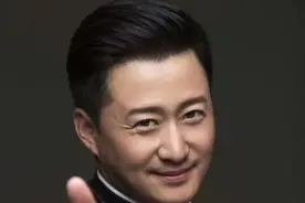 演员吴京，官宣喜讯！图片