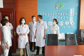健康中国看山西：省肿瘤医院总院长深入各科室走访调研图片