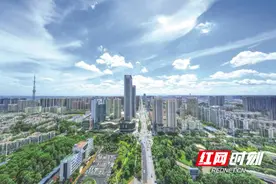 “星”光催人进，策马踏新程图片