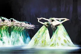 杨丽萍特别出演“冬”之篇章 2022版舞剧《孔雀》石家庄上演图片