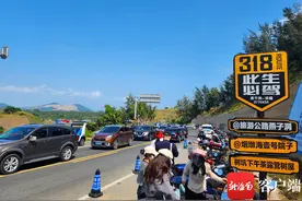 原创组图 | 打卡点上新！万宁最美滨海旅游公路游人如织图片
