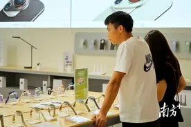 别“吃灰”了，20亿台旧手机也能换种“活法”｜南方深读图片