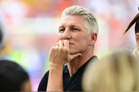 小猪：为德国自豪，难以理解为何VAR没介入库库雷利亚的手球图片