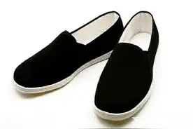 记忆中的布鞋图片