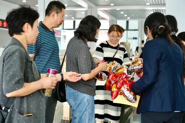 一天涌入近两万人！池州这里凭实力“圈粉”