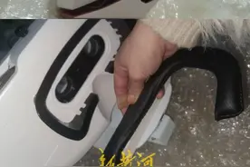货物运输途中受损，保价4000元仅赔410元？消费者质疑壹米滴答赔付标准 | 记者帮办图片