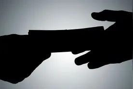 央视前“名嘴”段暄向体育总局原高官行贿逾950万元图片