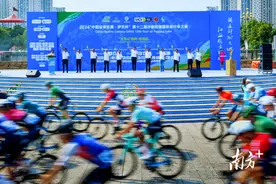 2024第十二届环鄱阳湖国际自行车大赛在安远闭幕图片