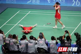 现场直击 | 书写亚运会新历史 “凡晨组合”卫冕冠军图片