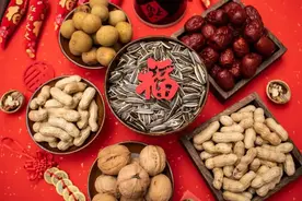 过年不小心嗑到苦瓜子？别犹豫！立刻吐掉！图片