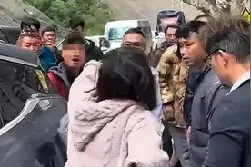 “我怀孕7个月不怕你！”孕妇川藏线逆行插队事件，警方通报了图片