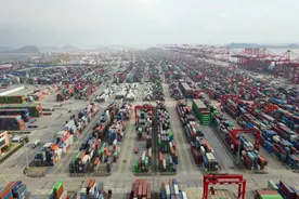 上海保持全球口岸贸易城市首位图片